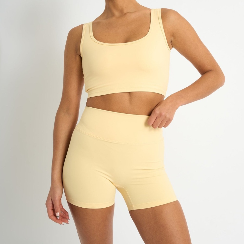 Women's Athletic set in butter yellow